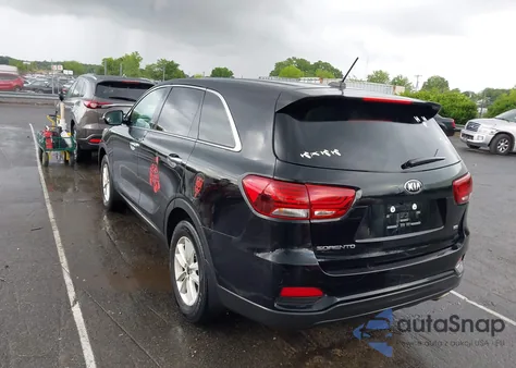 2019 Kia Sorento 2.4L L from USA, damaged, VIN 5XYPG4A39KG584941